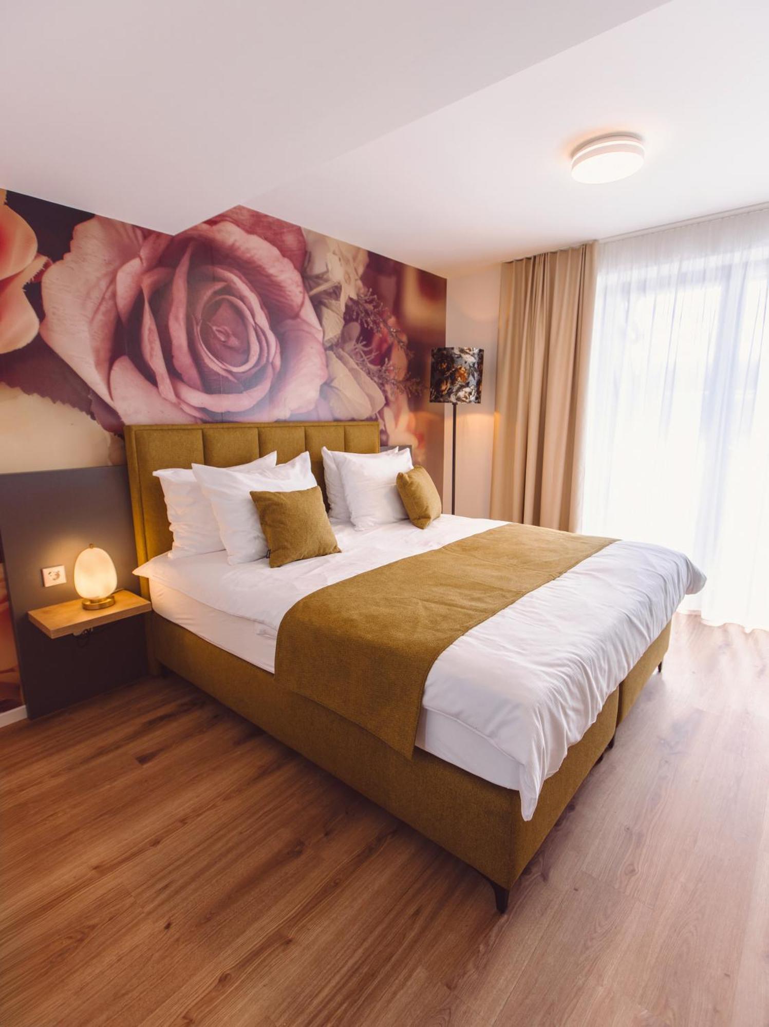 Hotel Am Rathaus Freiburg im Breisgau Ngoại thất bức ảnh