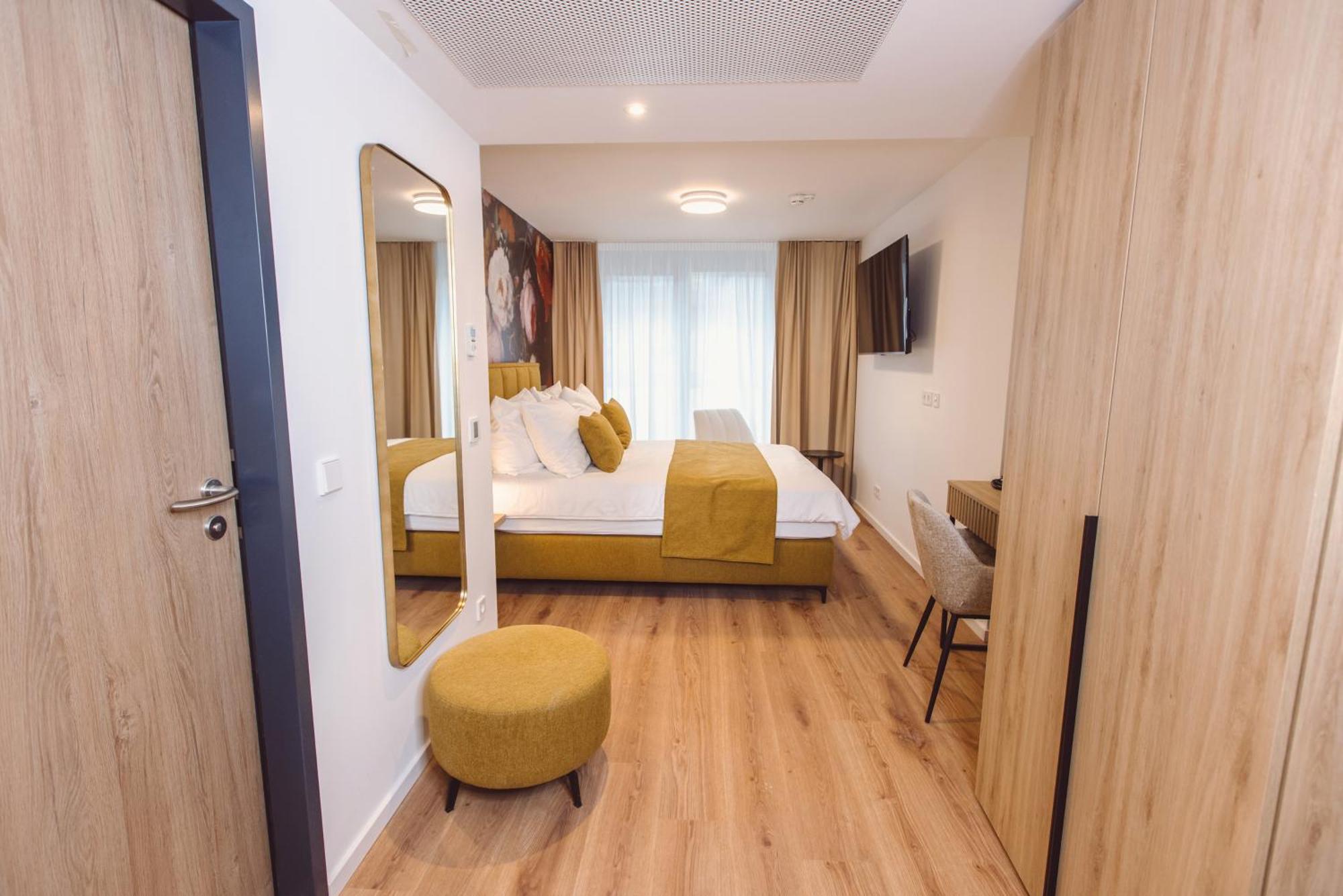 Hotel Am Rathaus Freiburg im Breisgau Ngoại thất bức ảnh